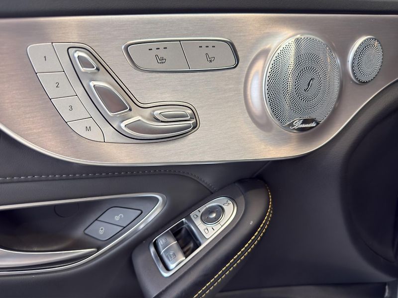 Mercedes-Benz Třídy C (2022) Mercedes-AMG C 63 S kupé - fotka 8 z 21