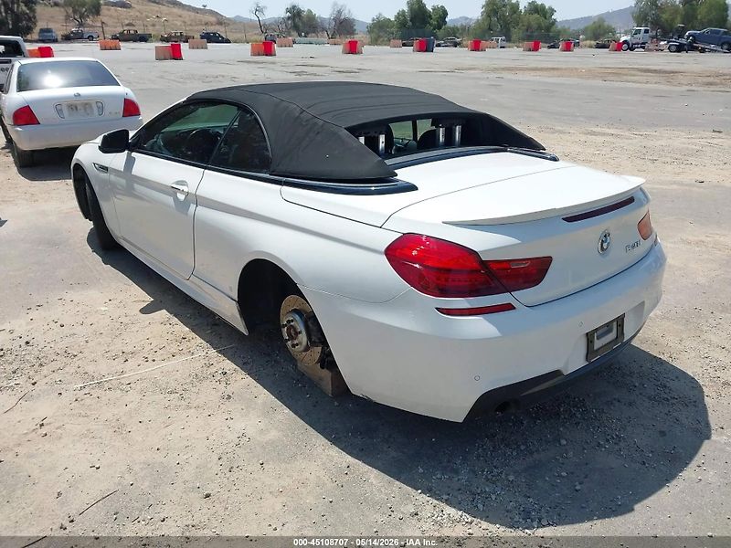 BMW Řada 6 (2015) Auto na cestě - fotka 3 z 16