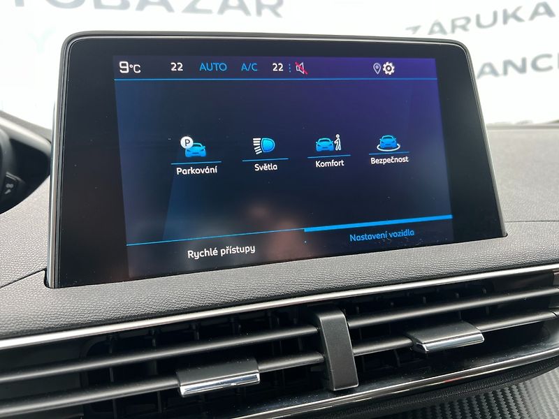 Peugeot 3008 (2021) 1.2PT 96kW! Full LED! Kamera! - fotka 29 z 36