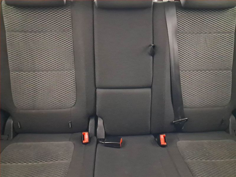 Volkswagen Golf Plus (2009) 1.6 TDI, Tempomat - fotka 10 z 17