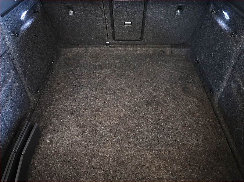 Škoda Superb (2019) 2.0 TDI, 4X4, Automat, Kůže - fotka 14 z 21