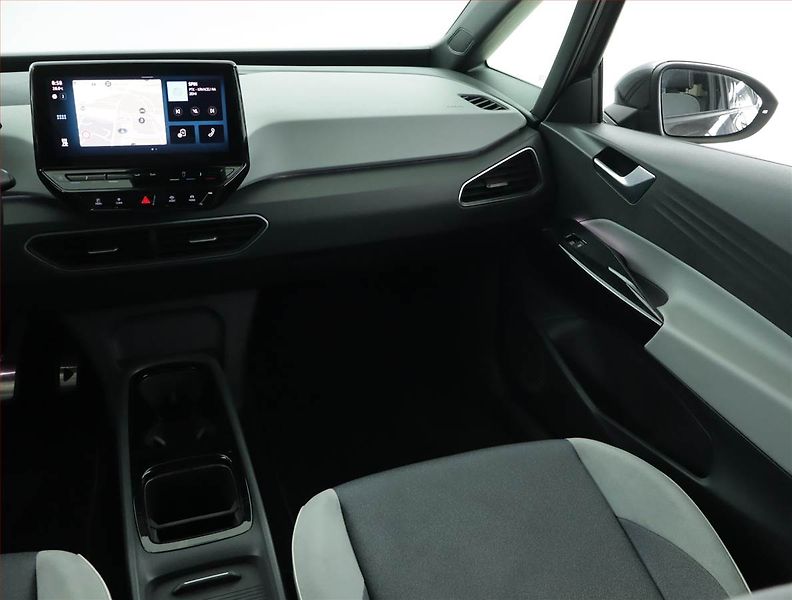 Volkswagen ID.3 (2021) Pro Perf. (62 kWh), SoH 87% - fotka 8 z 18