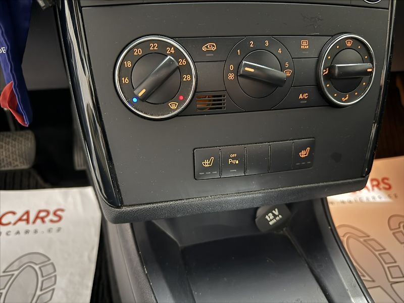 Mercedes-Benz Třídy A 1,7   i AUTOMAT TAŽNÉ ALU STK - fotka 16 z 28