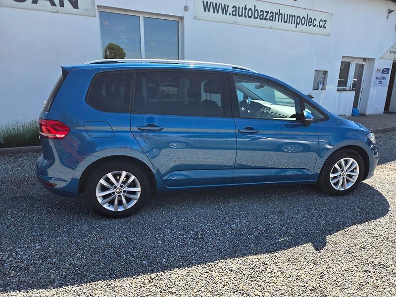 Volkswagen Touran (2016) 1.2 TSI Serviska,Tažné - fotka 3 z 33