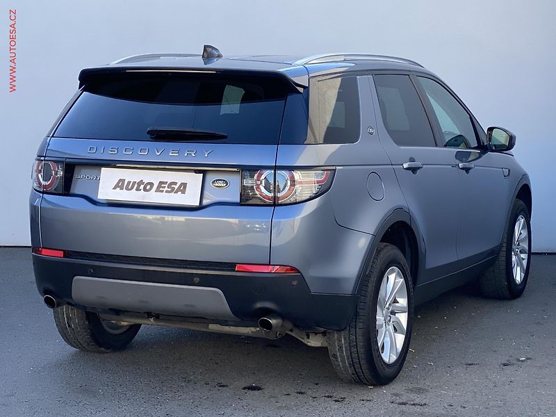 Land Rover Discovery Sport (2018) 2.0 TD4 4x4, AT, bixen, kůže - fotka 4 z 19