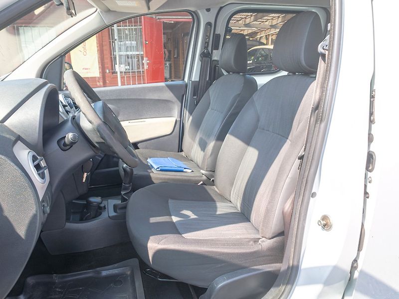 Dacia Dokker (2014) ČR 1.6i ROZVODY – 1 MAJITEL - fotka 13 z 39