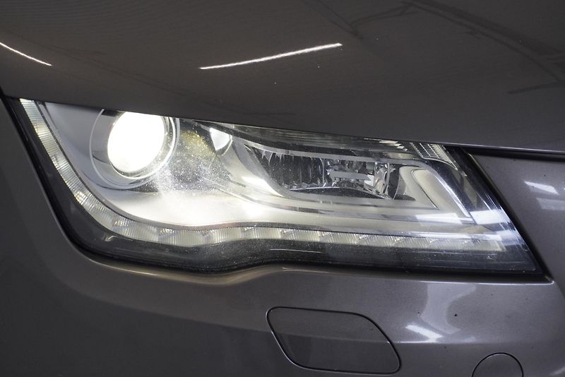 Audi A7 3.0 TFSi QUTTRO S-TRONIC - fotka 4 z 32