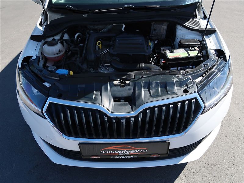 Škoda Fabia 1,0 TSi,70kW,1majČR,klima,DPH - fotka 19 z 24