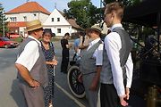 Krása a elegance starých strojů na veteránské vyjížďce plzeňského Veteran Car Clubu v Radobyčicích.