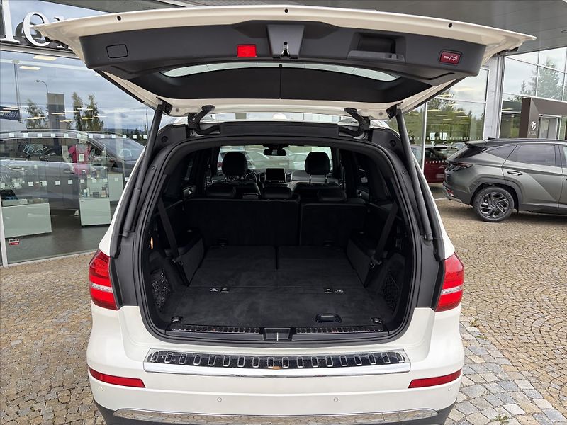 Mercedes-Benz GLS 350d 4M - fotka 22 z 24