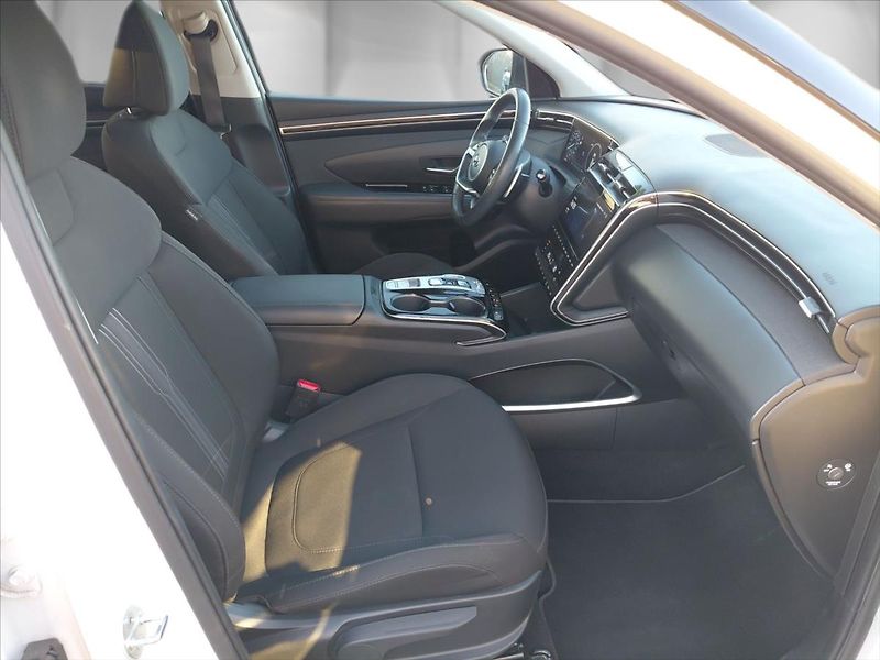 Hyundai Tucson 1,6   1.6T-GDi Style - fotka 18 z 24