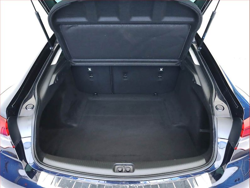 Opel Insignia (2020) 1.5 Turbo, Automat, Serv.kniha - fotka 14 z 21