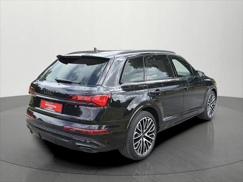 Audi Q7 3,0 TDI 210 KW S-LINE QUATTRO - fotka 7 z 39