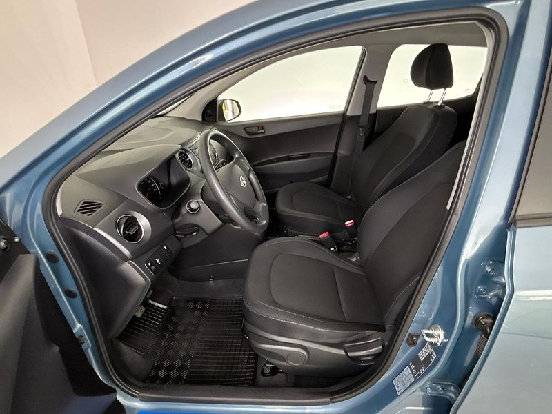 Hyundai i10 Hatchback - fotka 7 z 24