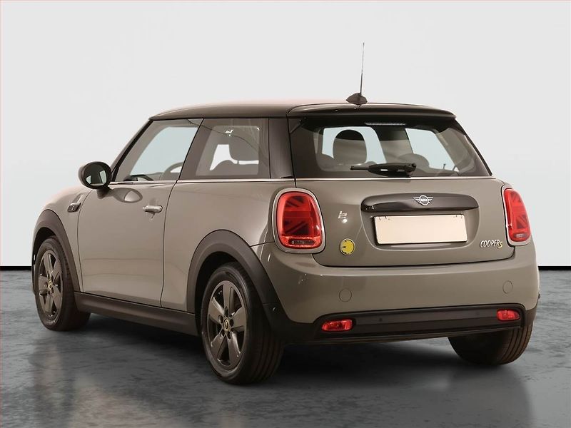 Mini Ostatní (2022) Cooper SE 32 kWh, SoH 96% - fotka 4 z 23