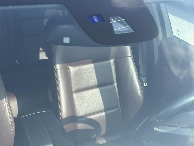 Mercedes-Benz Třídy E 2,2 250CDi AVG,Xenon,Šíbr,Kůže - fotka 23 z 39