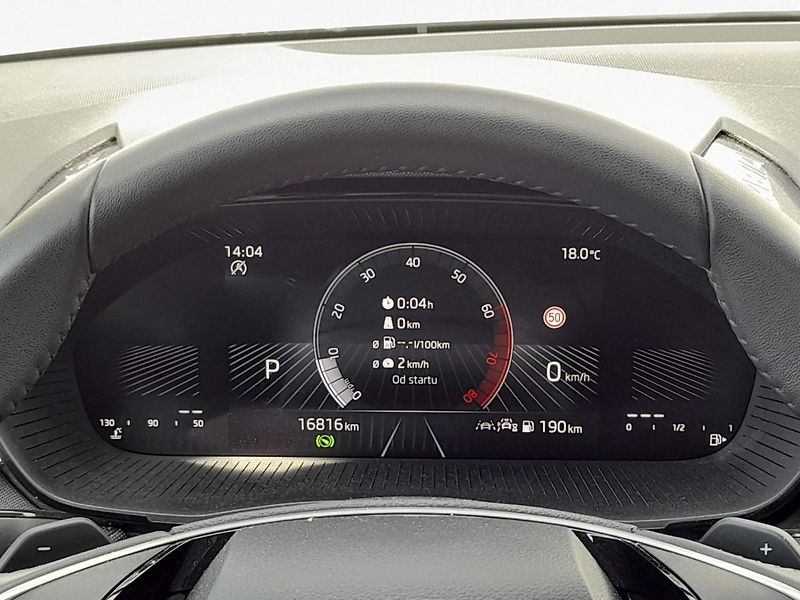 Škoda Fabia Top Selection 1.0 TSI 85kW 7AP - fotka 15 z 20