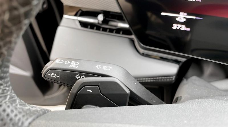 Audi A6 Avant e-tron AWD S-line 100kWh Tažné - fotka 16 z 21
