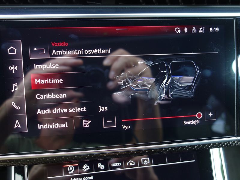 Audi SQ7 (2022) 4.0*TFSI*373KW*TOP-VÝB*ZÁRUKA! - fotka 33 z 50