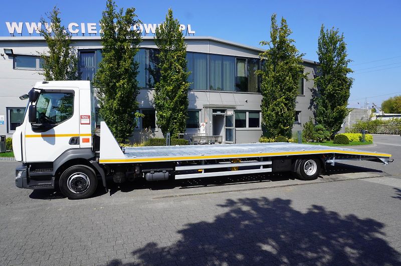 Renault Trucks D (2016) 12 / New galvanized tow truck - fotka 2 z 24