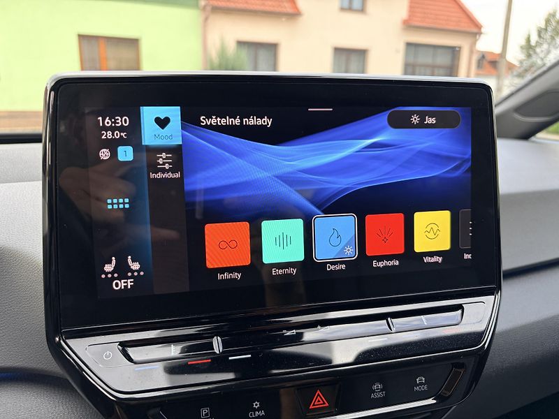 Volkswagen ID.3 PRO PERFORMANCE 62kWh - fotka 39 z 60