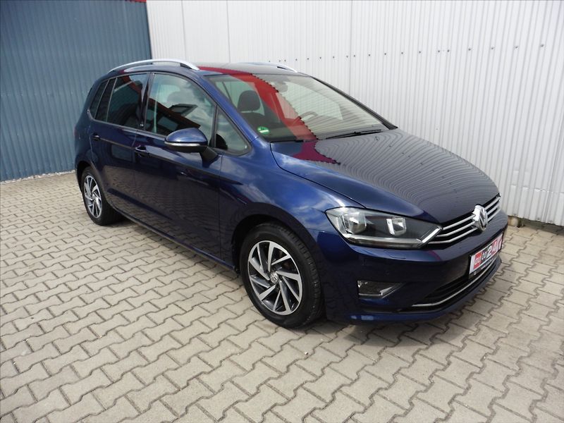 Volkswagen Golf Sportsvan 2,0 TDi Comfortline Navi - fotka 2 z 13