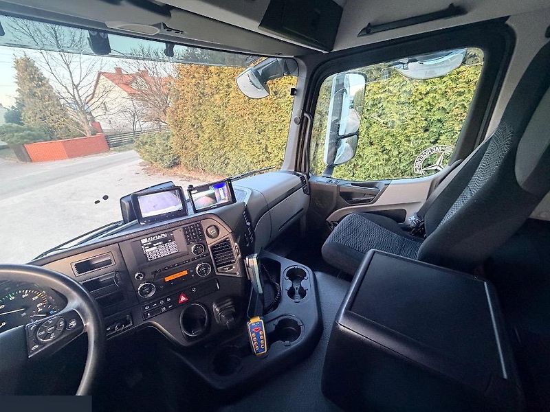 Mercedes-Benz (2016) Antos 1830 chlaďák EURO 6 - fotka 17 z 21