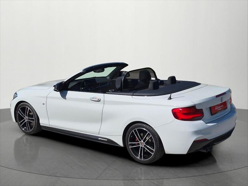 BMW Řada 2 2,0 220d cabrio Mpaket ČR - fotka 2 z 21