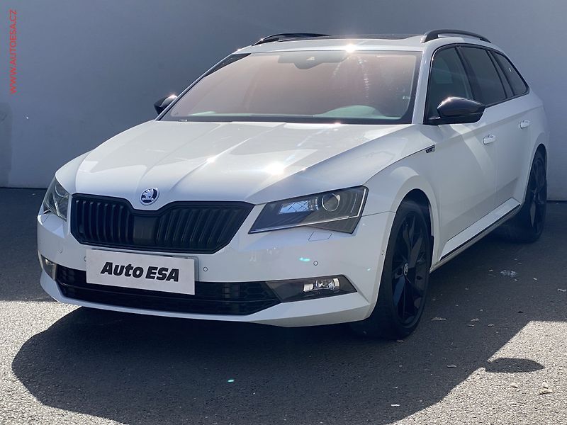 Škoda Superb (2017) 2.0 TSi 4x4, SportLine, DSG - fotka 3 z 17