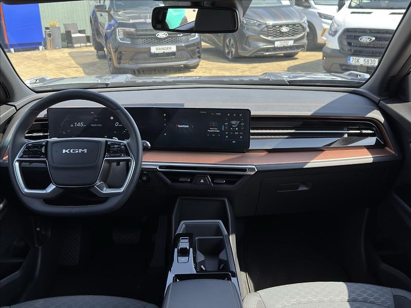 KGM Torres 1,5 GDI Hybrid 150kW Style - fotka 20 z 35