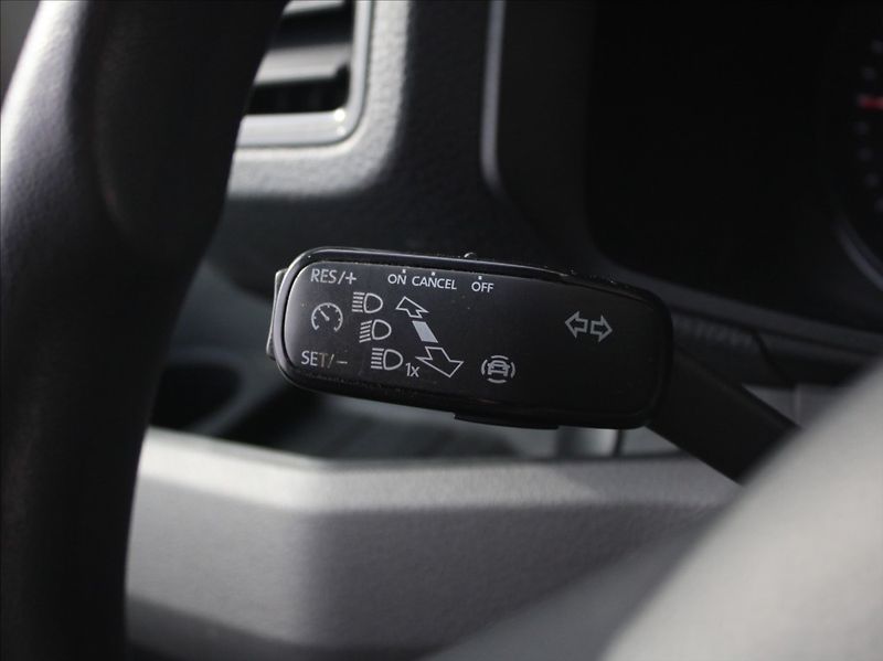 Volkswagen Crafter 2,0 TDi 35 DR 5L.Zár. 170tkm. - fotka 14 z 17