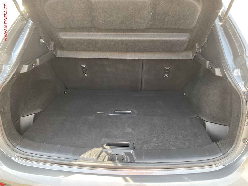 Nissan Qashqai (2019) 1.3DiG-T, N-Connecta, AT - fotka 7 z 18