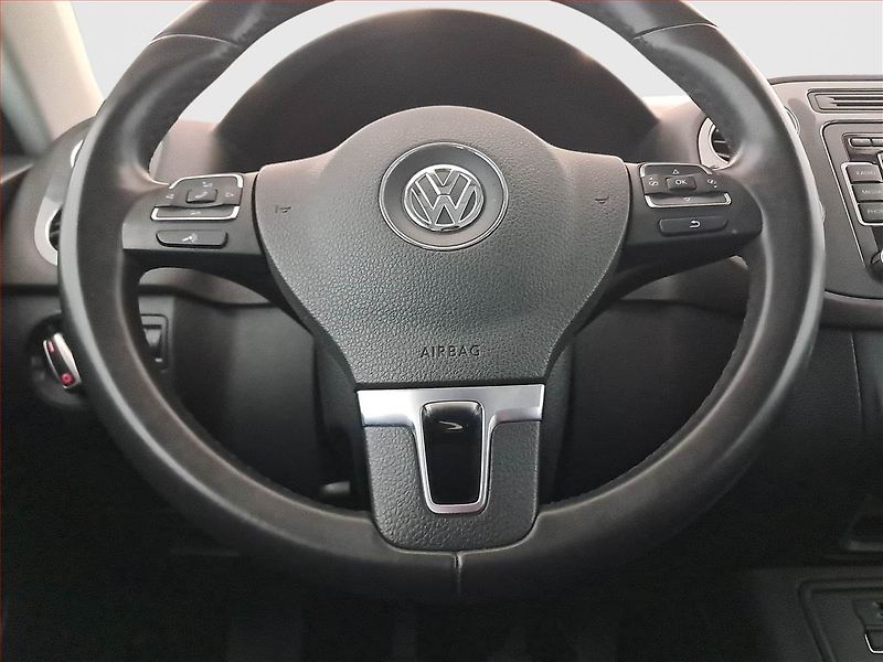 Volkswagen Tiguan (2014) 1.4 TSI, Bi-Xenony, Tempomat - fotka 16 z 16