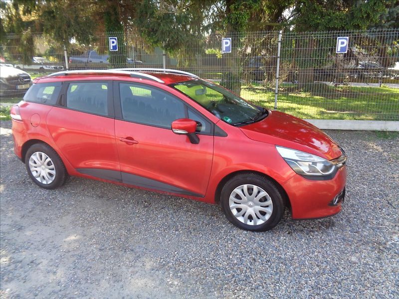 Renault Clio 0,9 0.9 TCI - fotka 9 z 18
