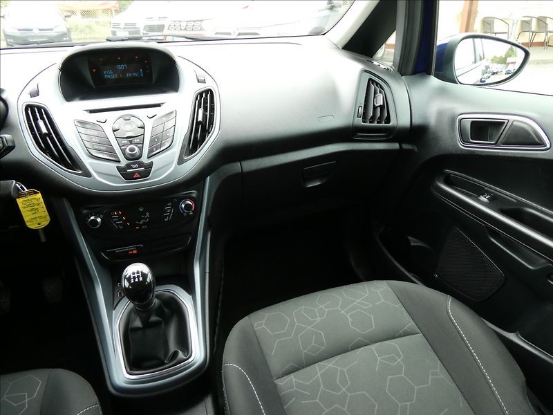 Ford B-MAX 1,0 EcoBoost 74kW,2xkola,servi - fotka 25 z 47