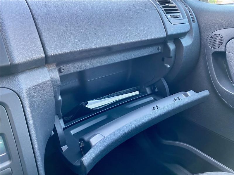 Škoda Fabia 1,6 TDI CR 55kW Active Combi - fotka 33 z 38