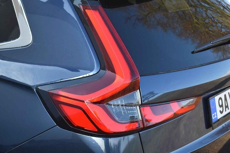 Honda CR-V je skvělé auto pro jízdu po špatných silnicích