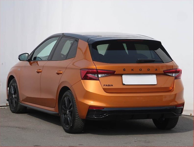 Škoda Fabia (2023) Monte Carlo 1.0 TSI - fotka 4 z 19