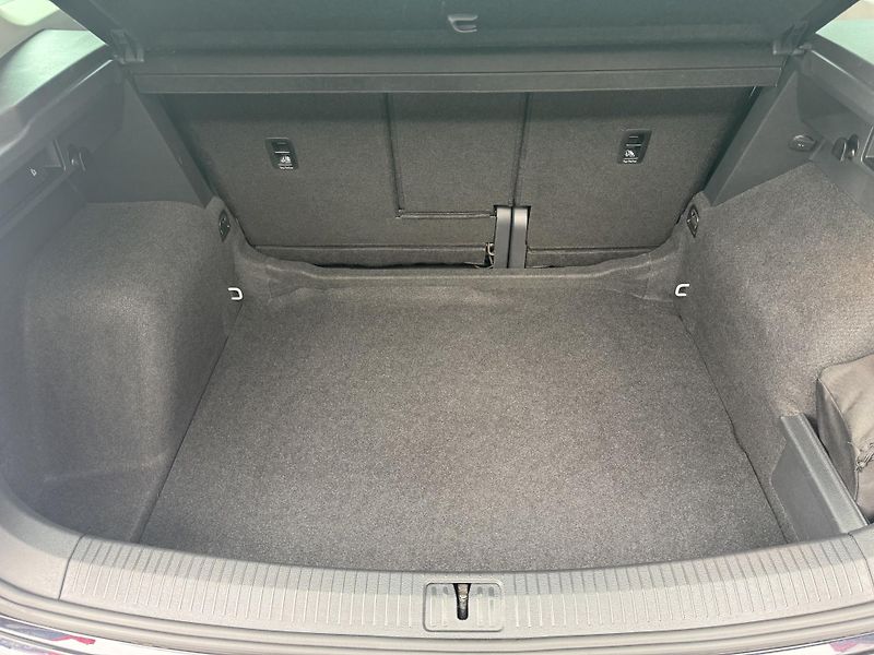 Volkswagen Tiguan (2016) 2.0TSi DSG 4M, Highline, 1.Maj - fotka 25 z 55