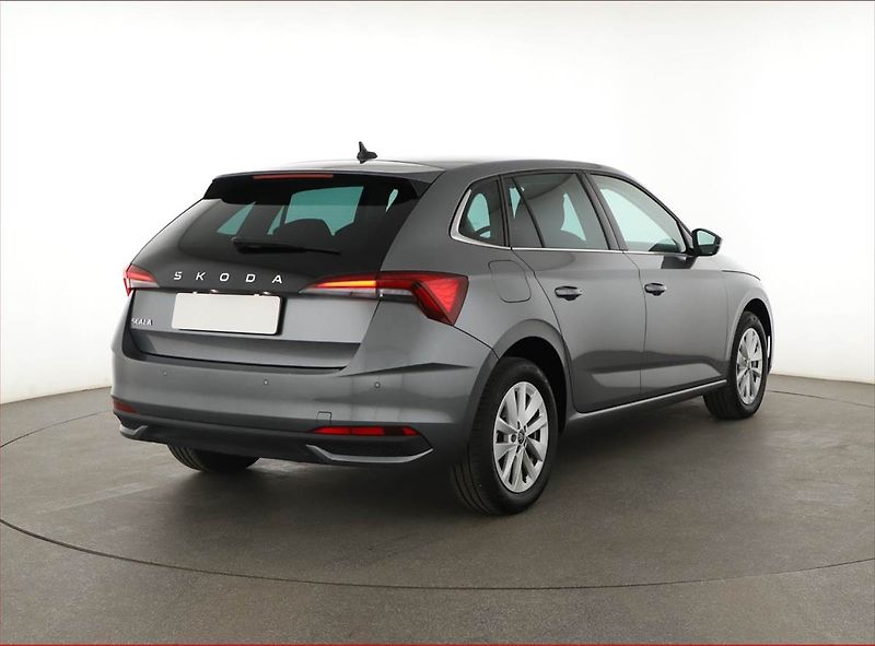 Škoda Scala (2025) 1.0 TSI, Top Selection, FullLe - fotka 5 z 18