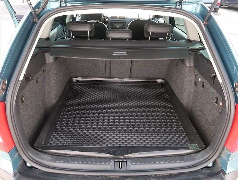 Škoda Octavia (2007) Elegance 1.6, Serv.kniha - fotka 13 z 19