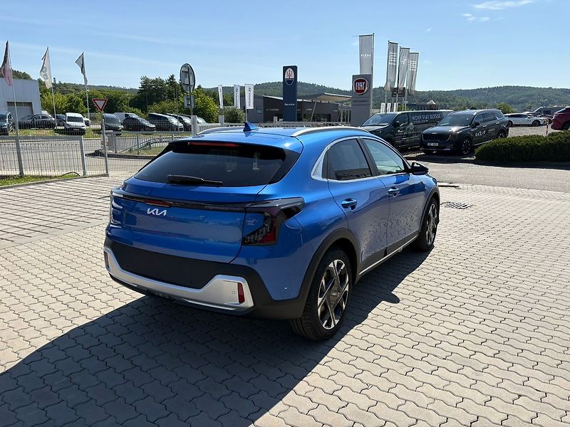 Kia Ceed (2026) 1,6 T-GDi GPF 7DCT TOP 110 KW - fotka 7 z 12