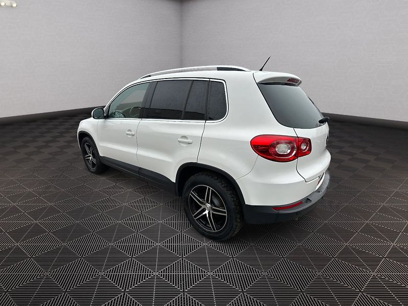 Volkswagen Tiguan (2009) 2.0Tdi 125kw 4x4 - fotka 4 z 30