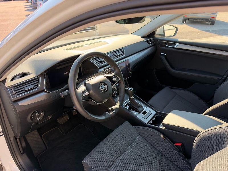 Škoda Superb (2021) Style 1.5 TSI DSG 110kW - fotka 11 z 37
