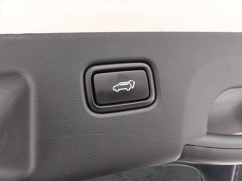 Kia EV6 (2023) AWD 77.4 kWh, SoH 94% - fotka 16 z 26