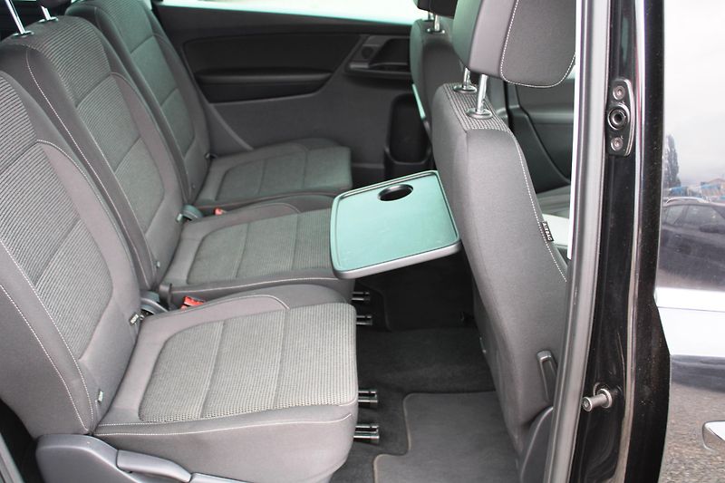 Volkswagen Sharan (2016) 2,0TDI KLIMA NAVI 7MIST - fotka 18 z 30