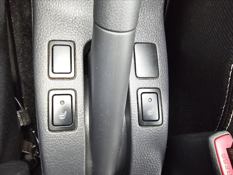 Suzuki SX4 1,6 VVTI 88KW STYLE  AUTOMAT - fotka 21 z 43