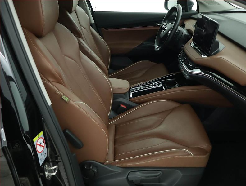 Škoda Enyaq (2023) iV 80 (82 kWh), SoH 95% - fotka 9 z 19