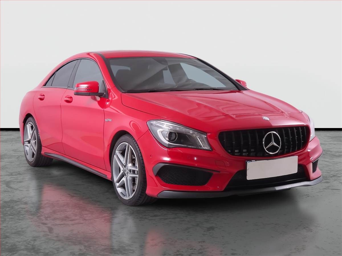 Mercedes-Benz CLA 45 AMG