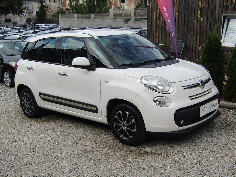 Fiat 500L (2013) 1.6 JTD 77kW - fotka 7 z 43